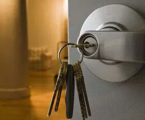 Universal Locksmith Store Bridgeport, CT 203-433-3671 - 10-Commercial-Lockouts